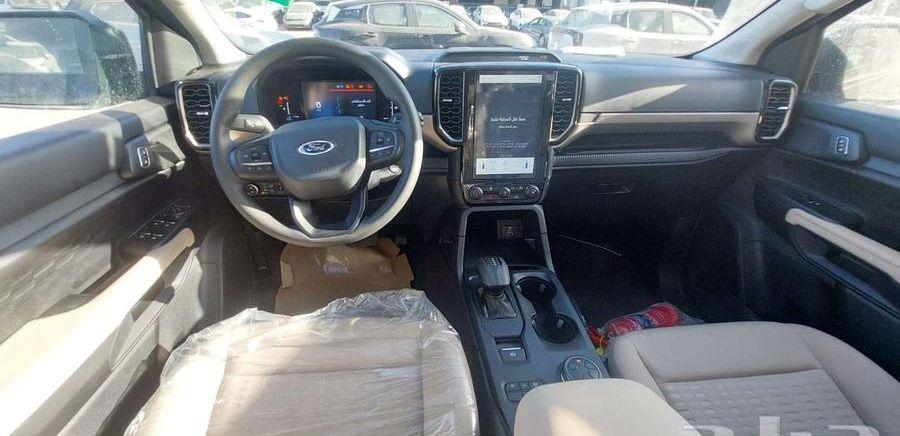 فورد ايفريست XLS