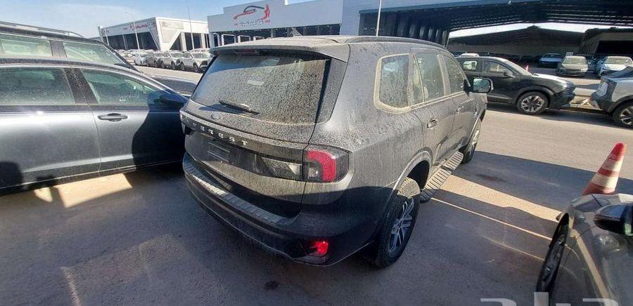 فورد ايفريست XLS