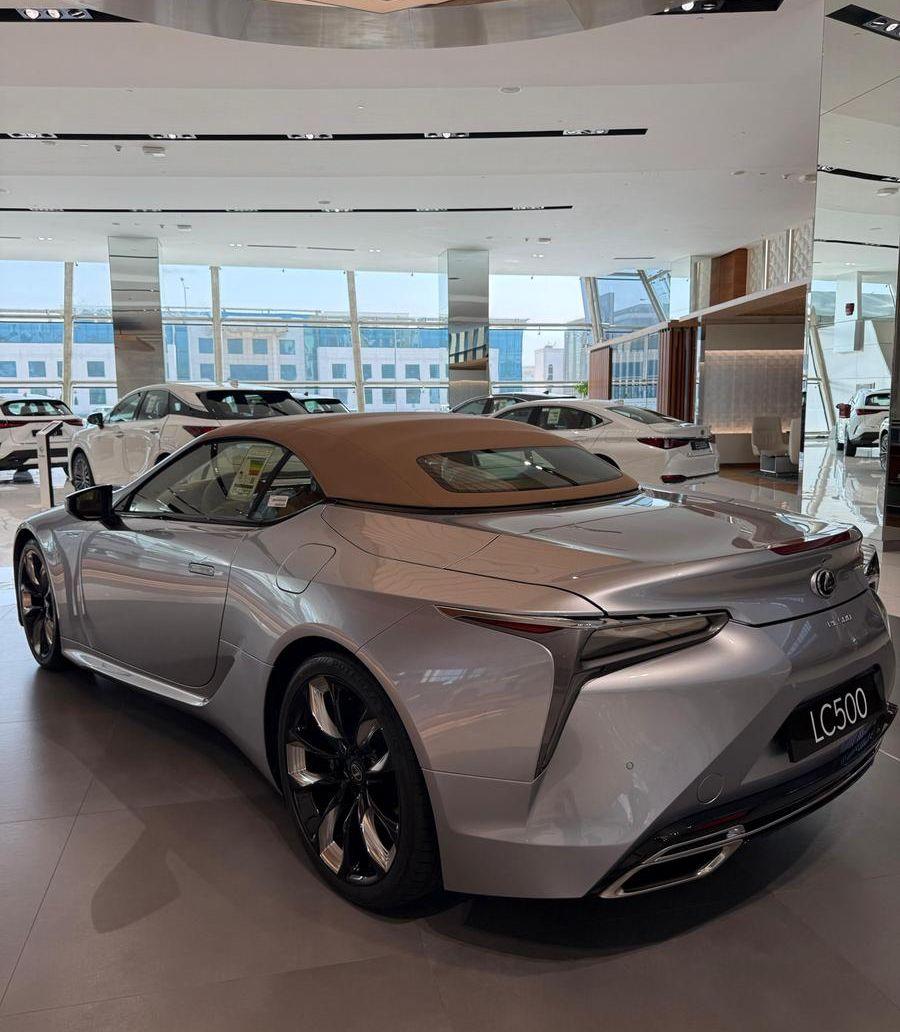 لكزس LC500 كشف