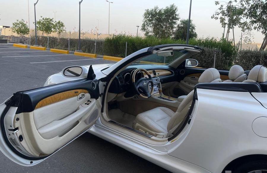 لكزس SC430
