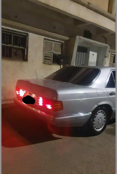 مرسيدس بنز 300seموديل1989