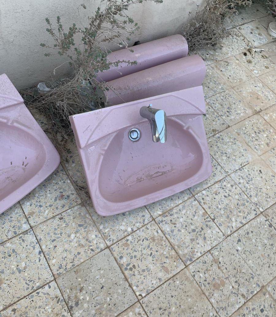غسالات ومرايات مغاسل