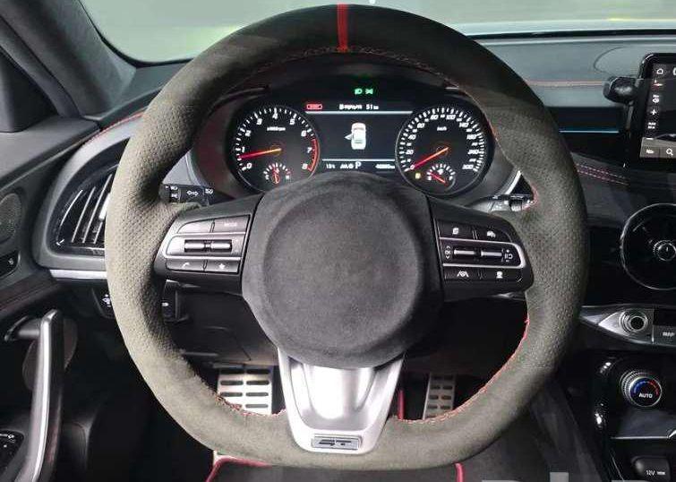 كيا ستينجر GT