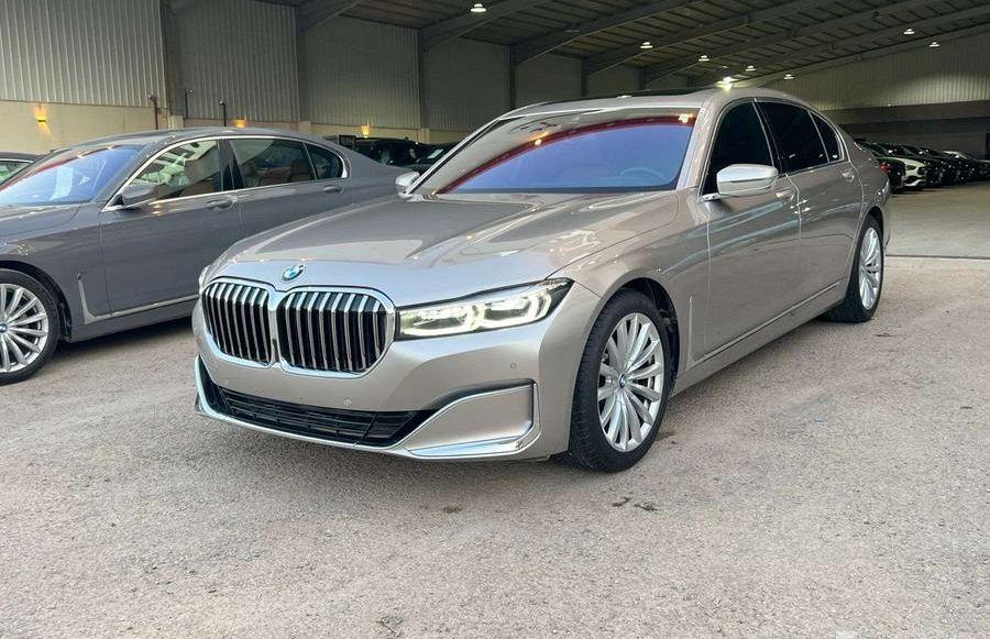 BMW 730LI 2022