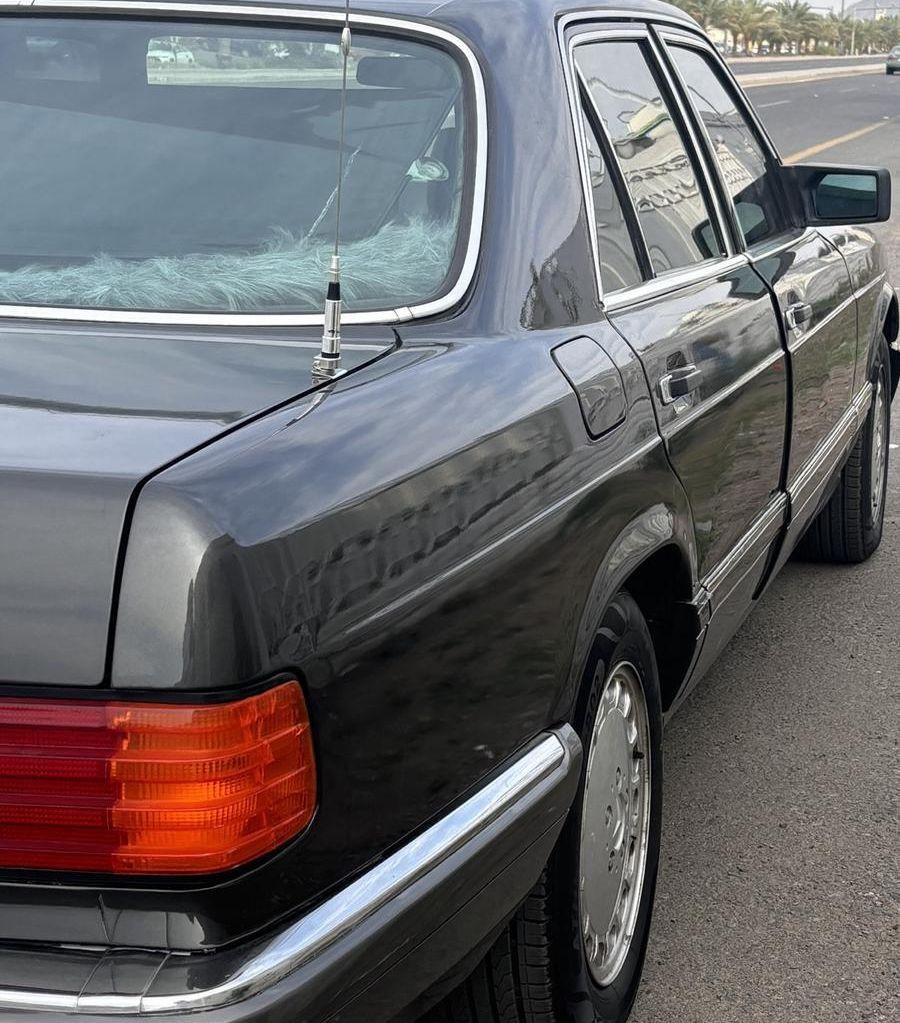 مرسيدس بنز w126