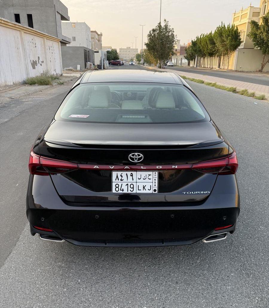 للبيع افالون 2021