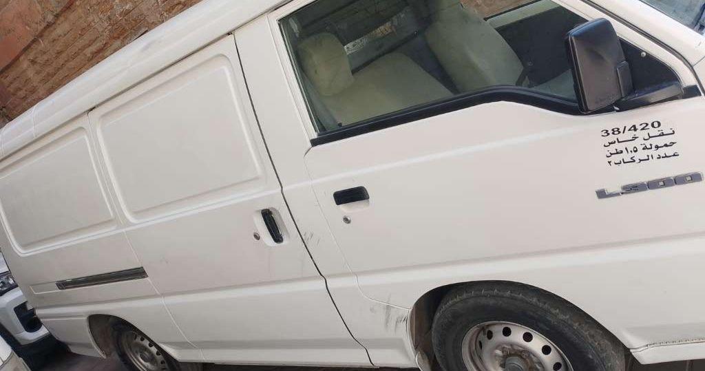 2008 ميتسوبيشي فان