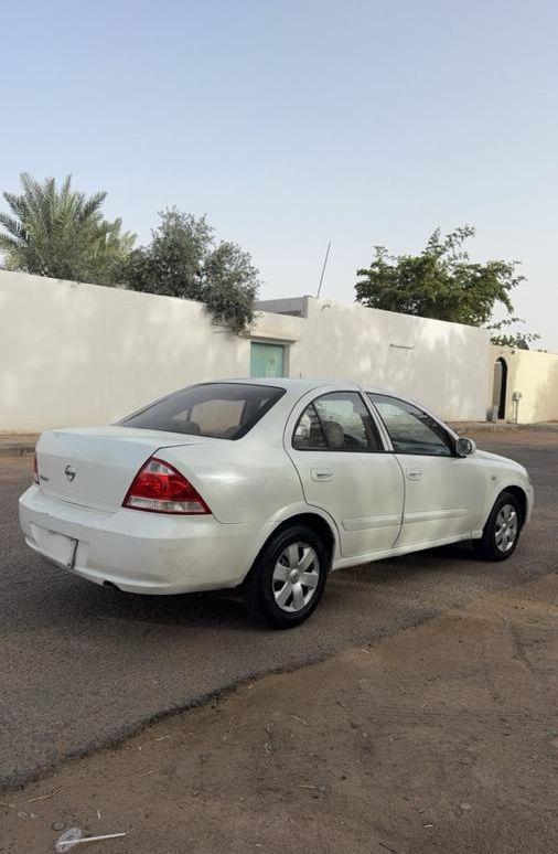 نيسان صني 2010