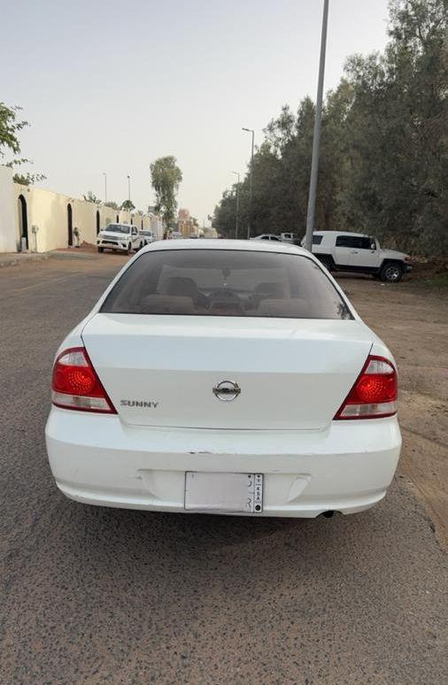 نيسان صني 2010