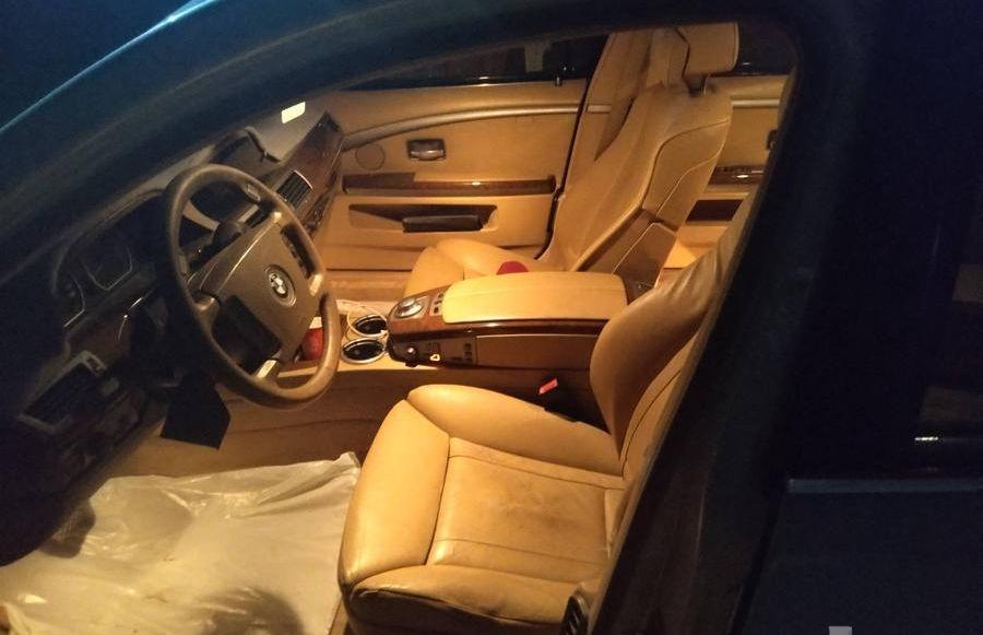 2004 bmw الفئة