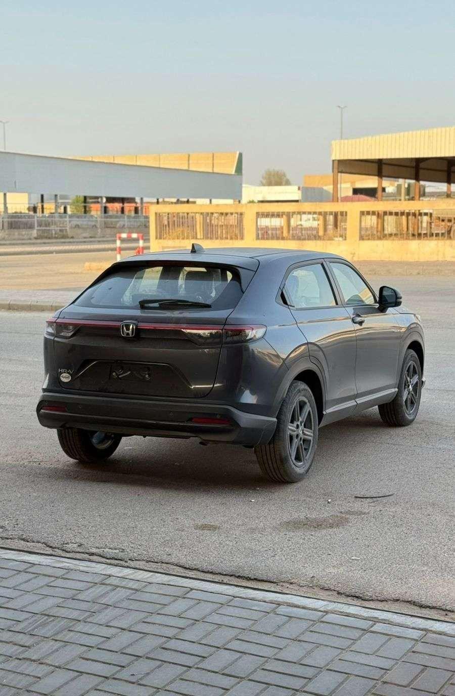 هوندا H-RV نص