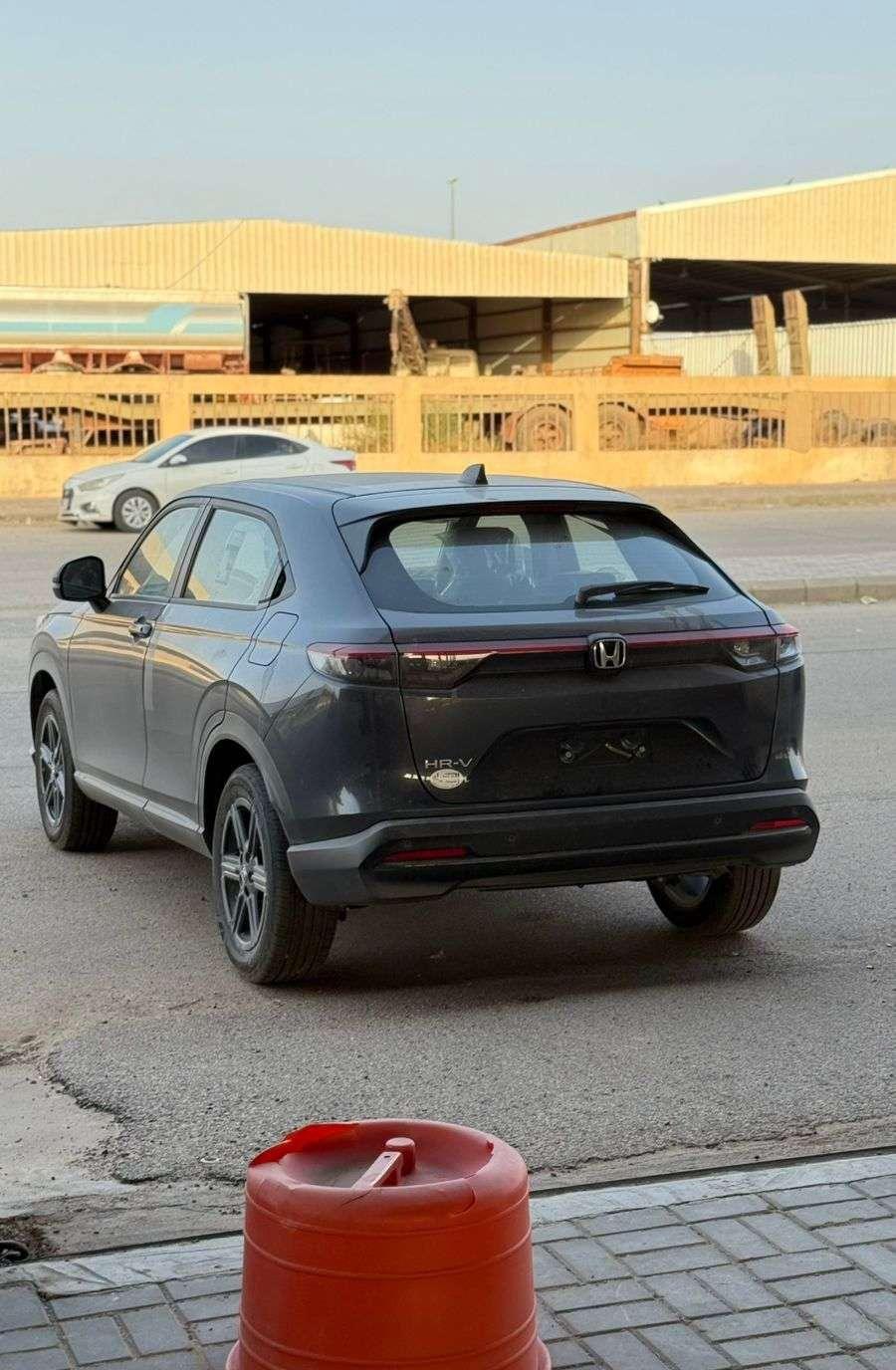 هوندا H-RV نص