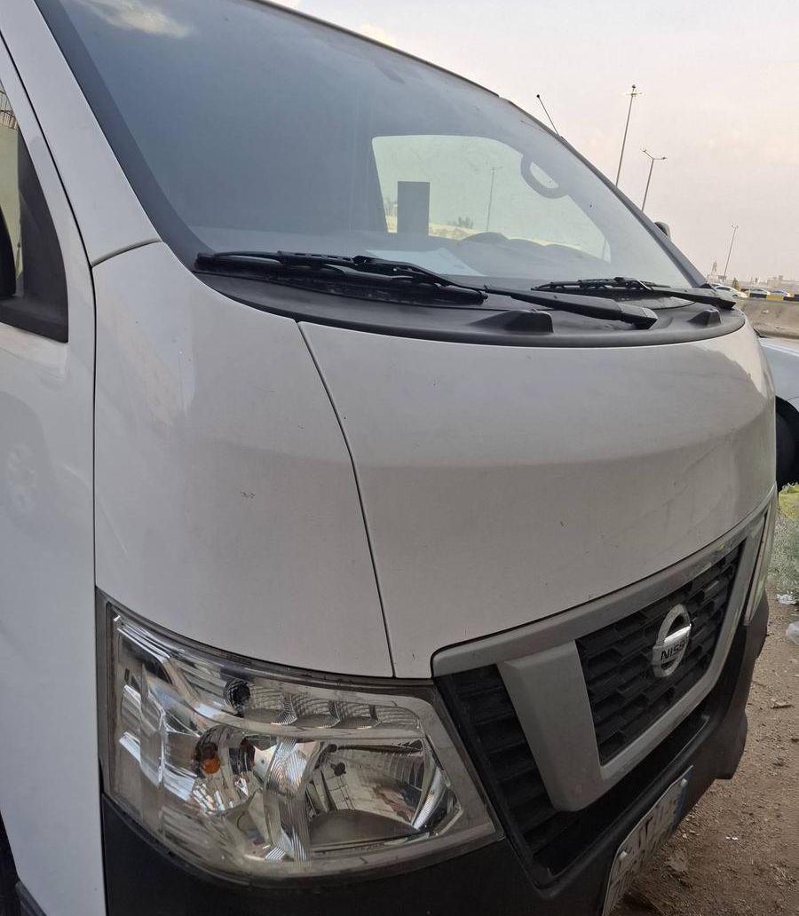 باص نيسان اورفان
