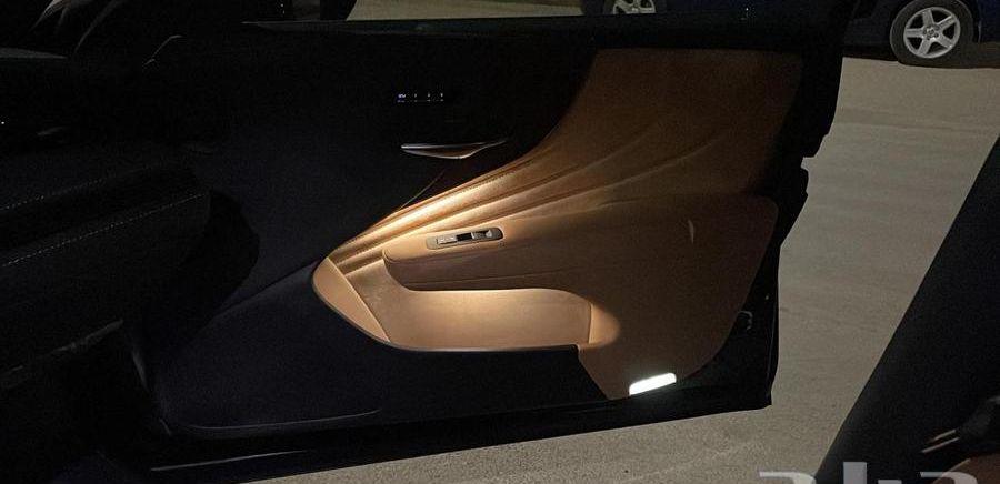 لكزس LS 500h