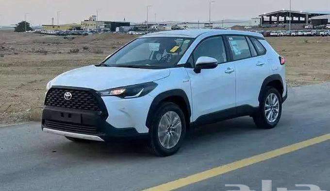 كورولا كروس LE