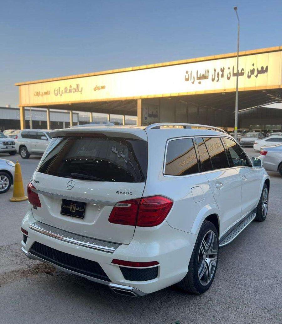 مرسيدس GL500 موديل