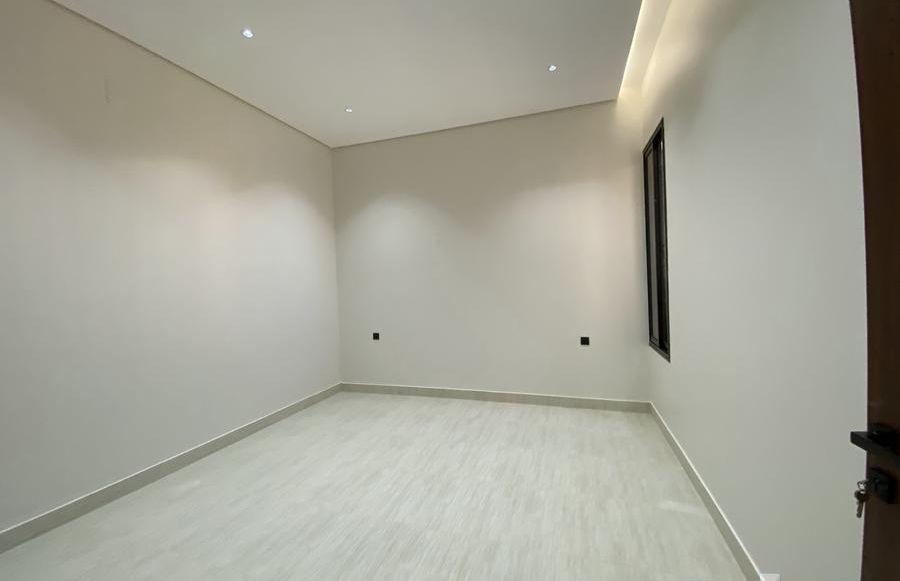 للبيع روف علوي