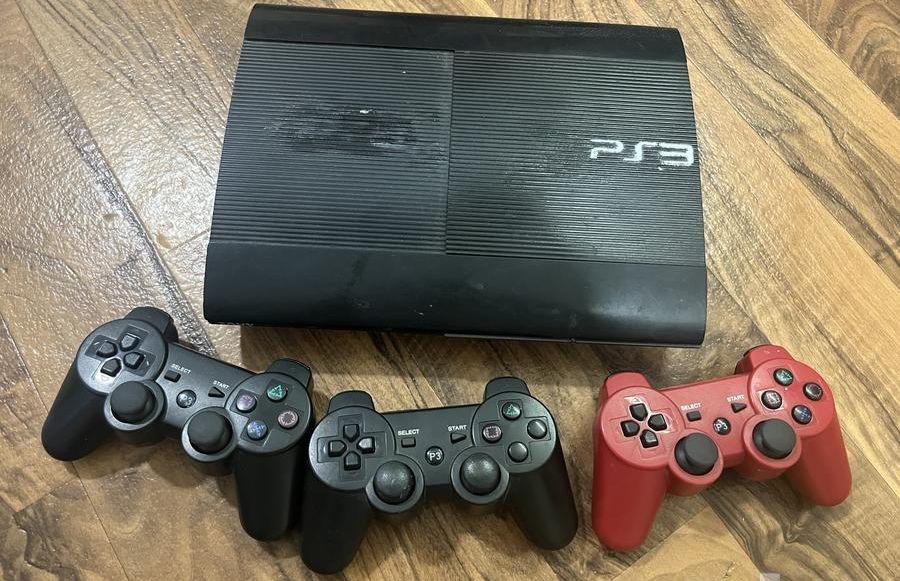 أشياء سوني للبيع