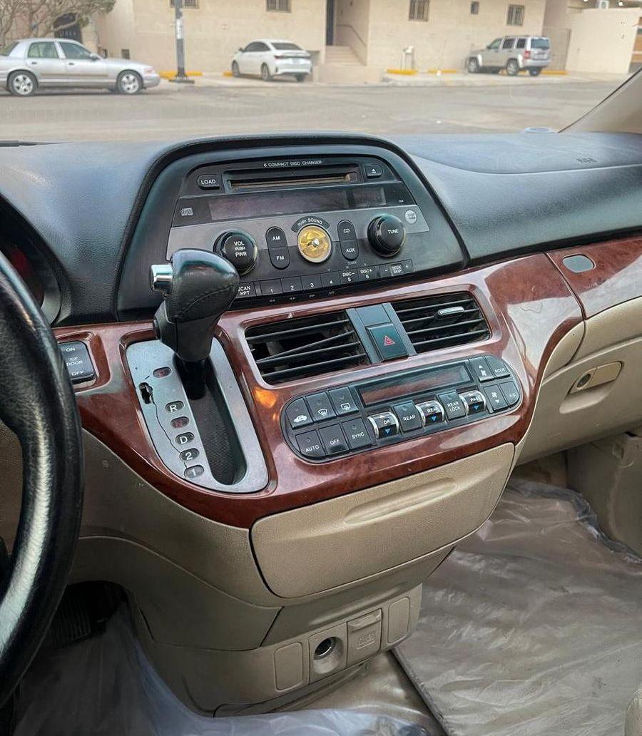 سياره عايليه هوندا