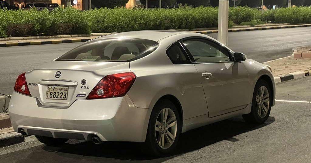 2012 نيسان التيما