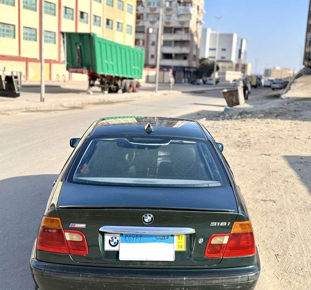 2000 بي ام