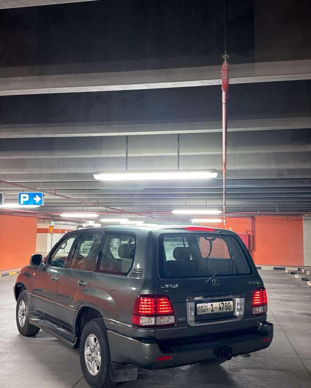 2006 لكزس LX