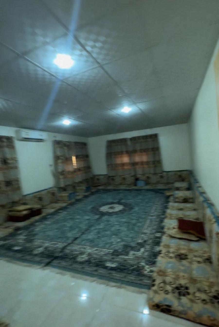 استراحه للبيع بالقاعد