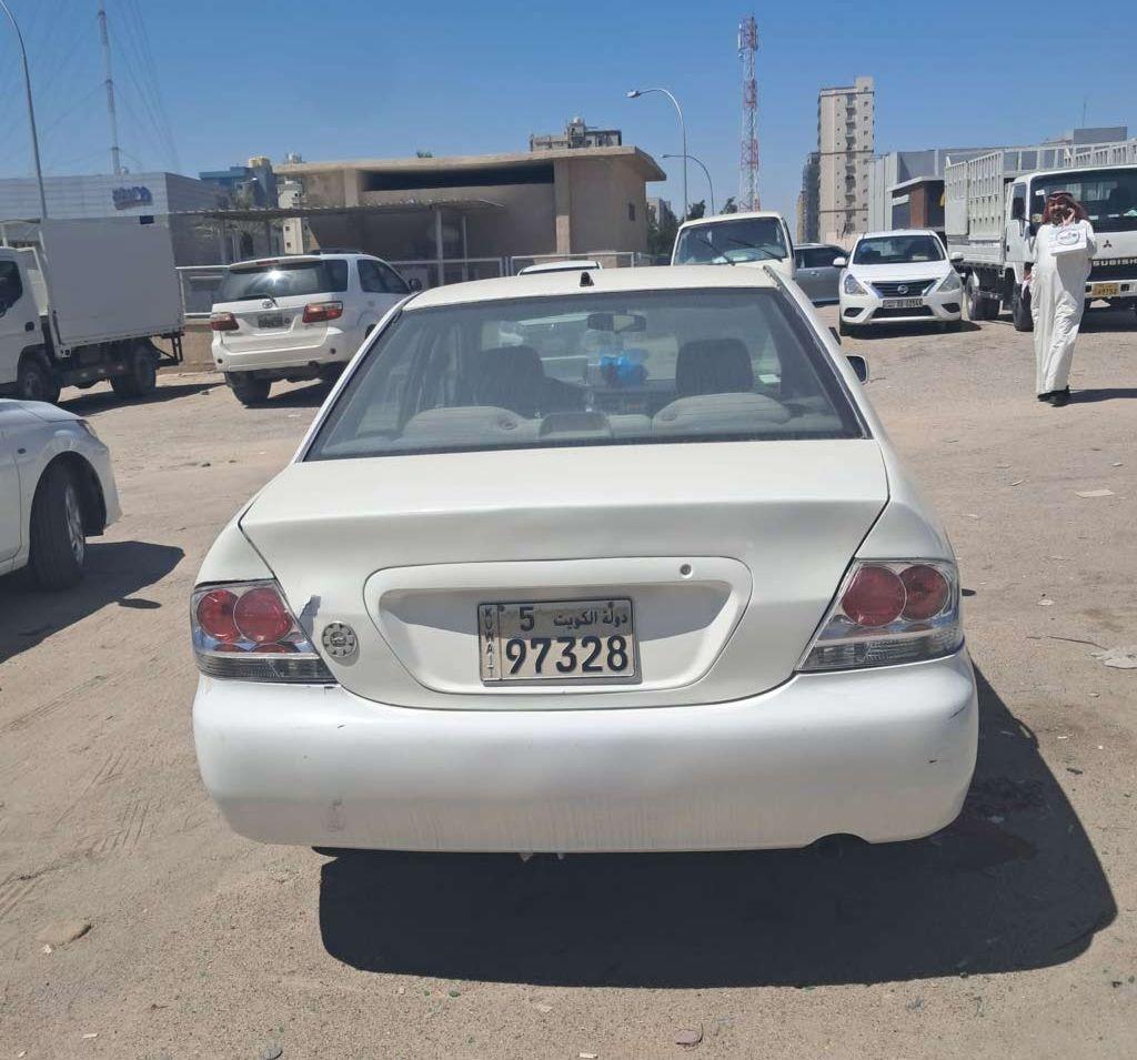 2005 ميتسوبيشي لانسر