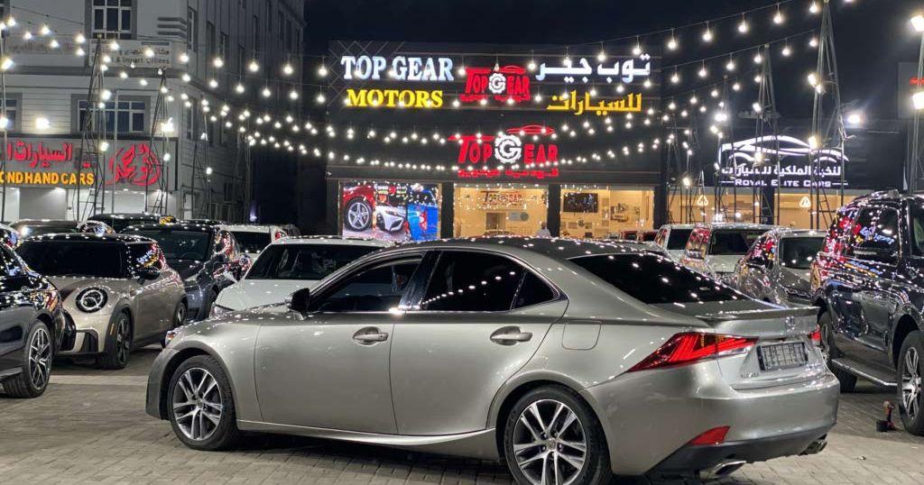 2019 لكزس IS
