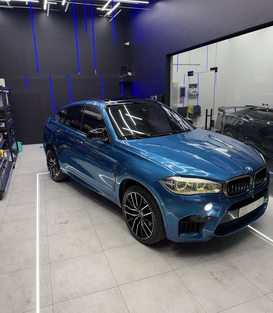 بي ام X6