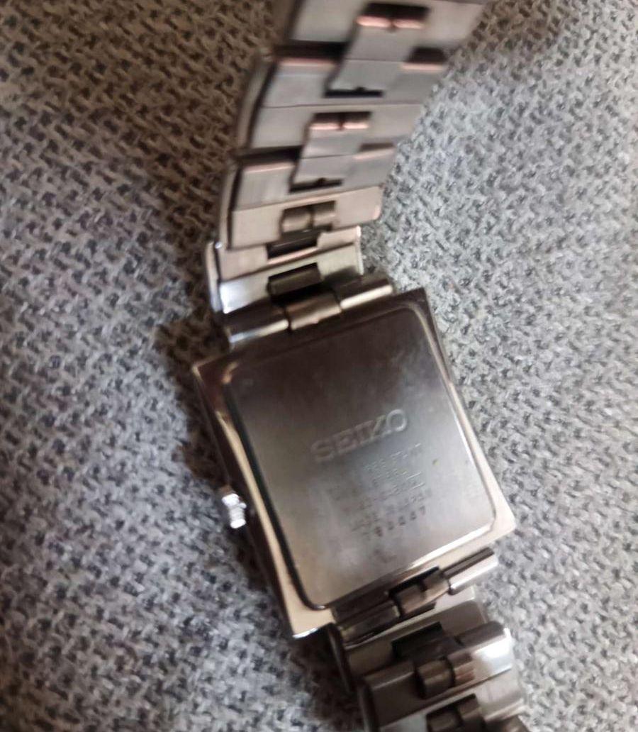 ساعة سيكو SEIKO