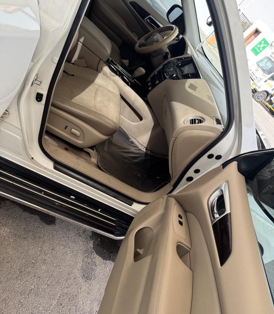 نيسان بثفاندر 2014