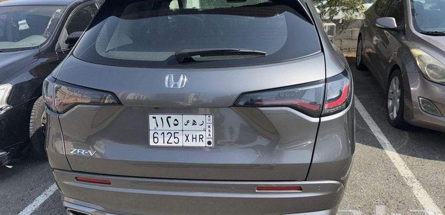 هوندا ZRV 2024