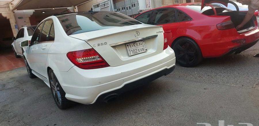 مرسيدس c200 2012
