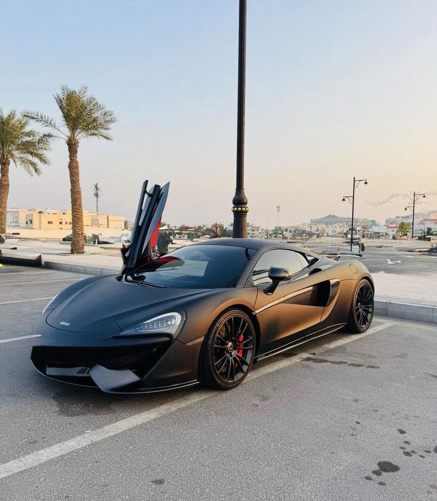 مكلارين S570