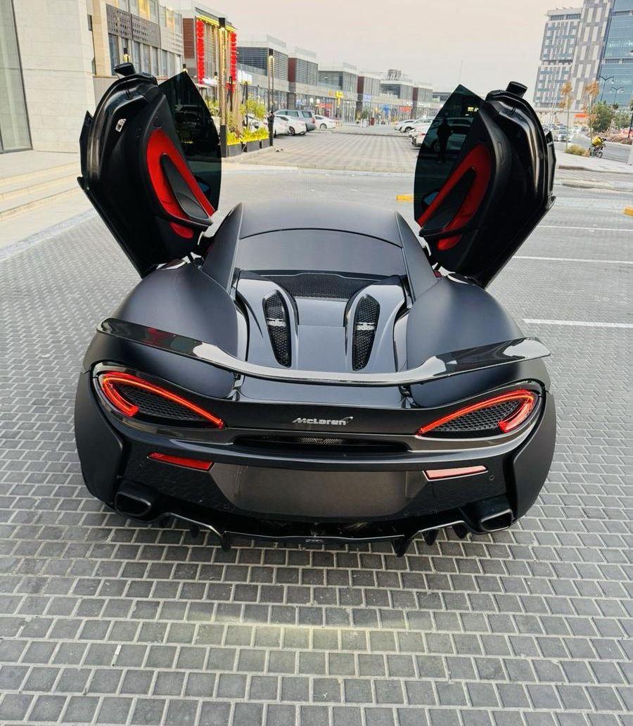 مكلارين S570