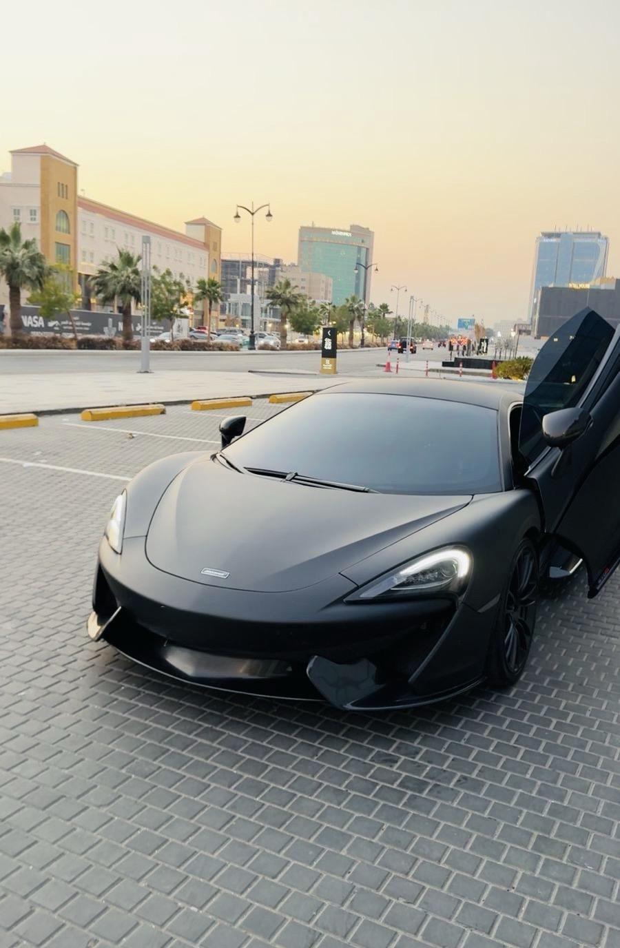 مكلارين S570