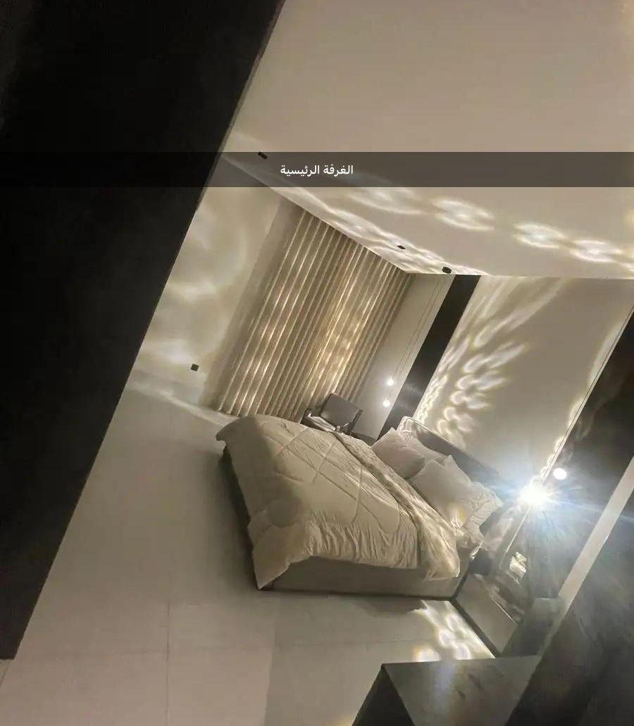 شقة مؤثثة فخمة