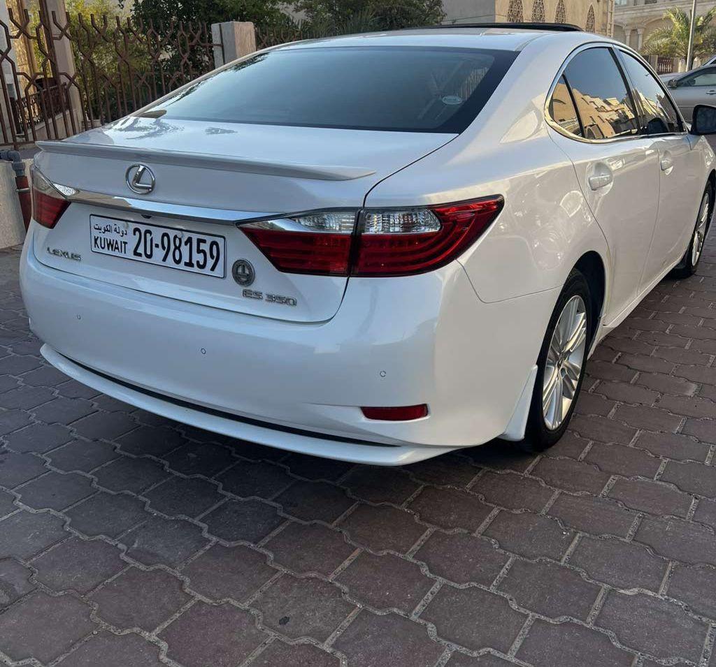 2013 لكزس ES