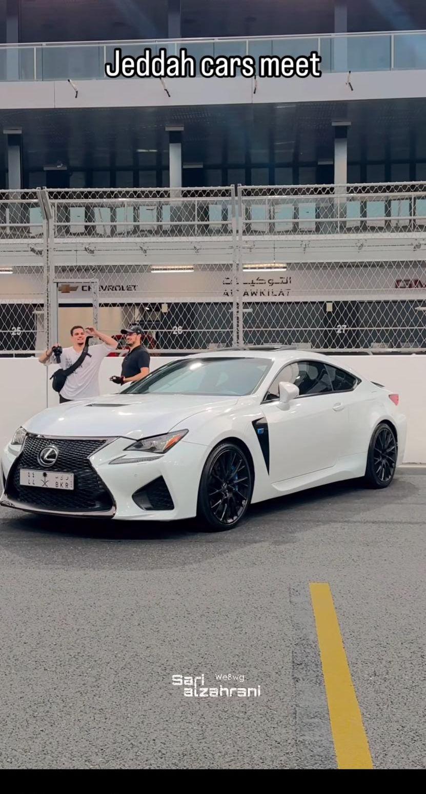 لكزس RCF v8