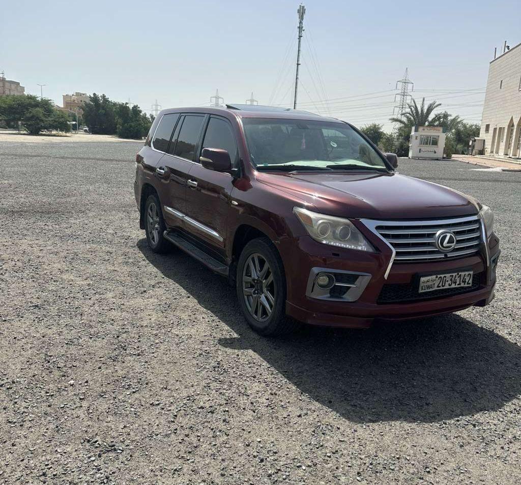 2008 لكزس LX