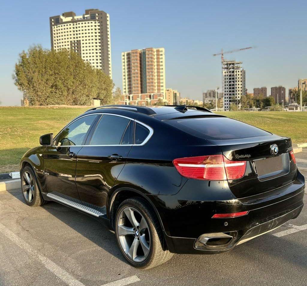2011 بي ام