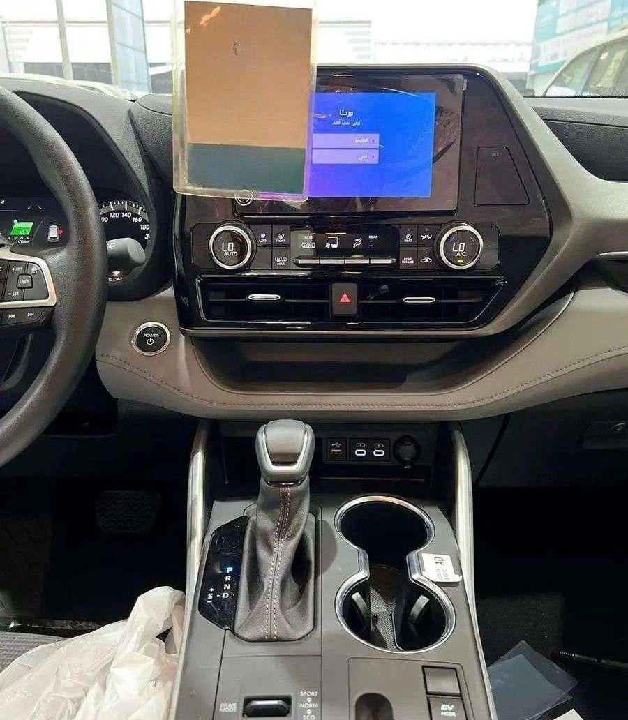 تويوتا هايلندر ستاندر