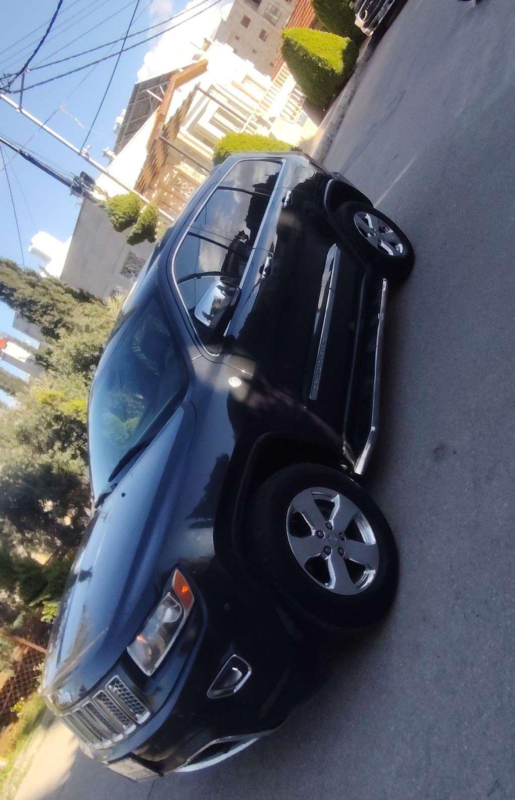 2011, جيب, جراند
