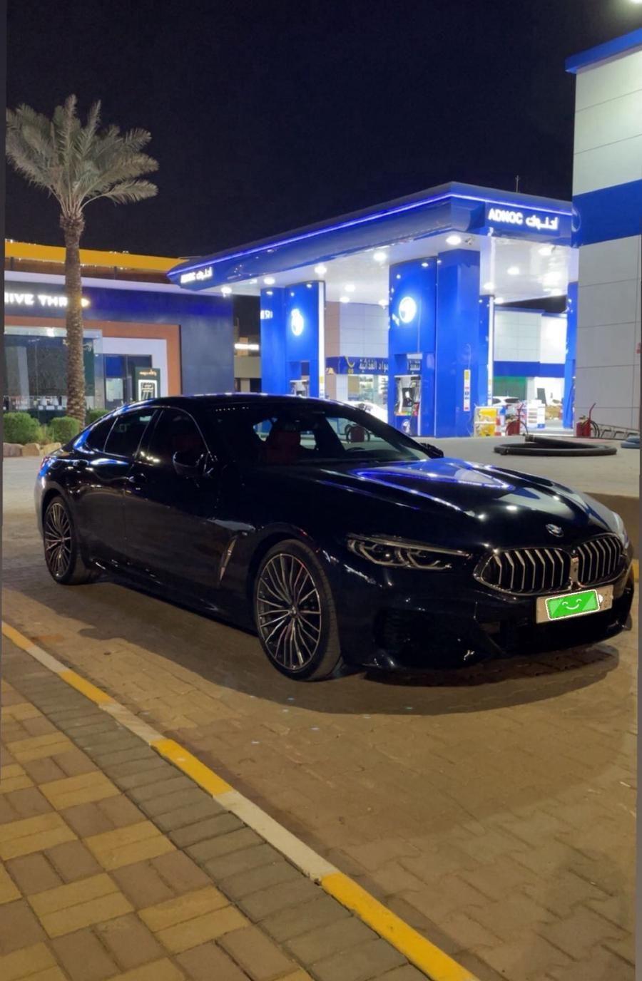 BMW 840 الفئة