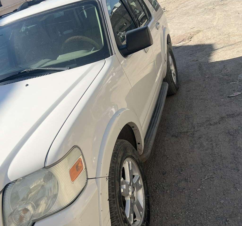 2010 فورد اكسبلورر