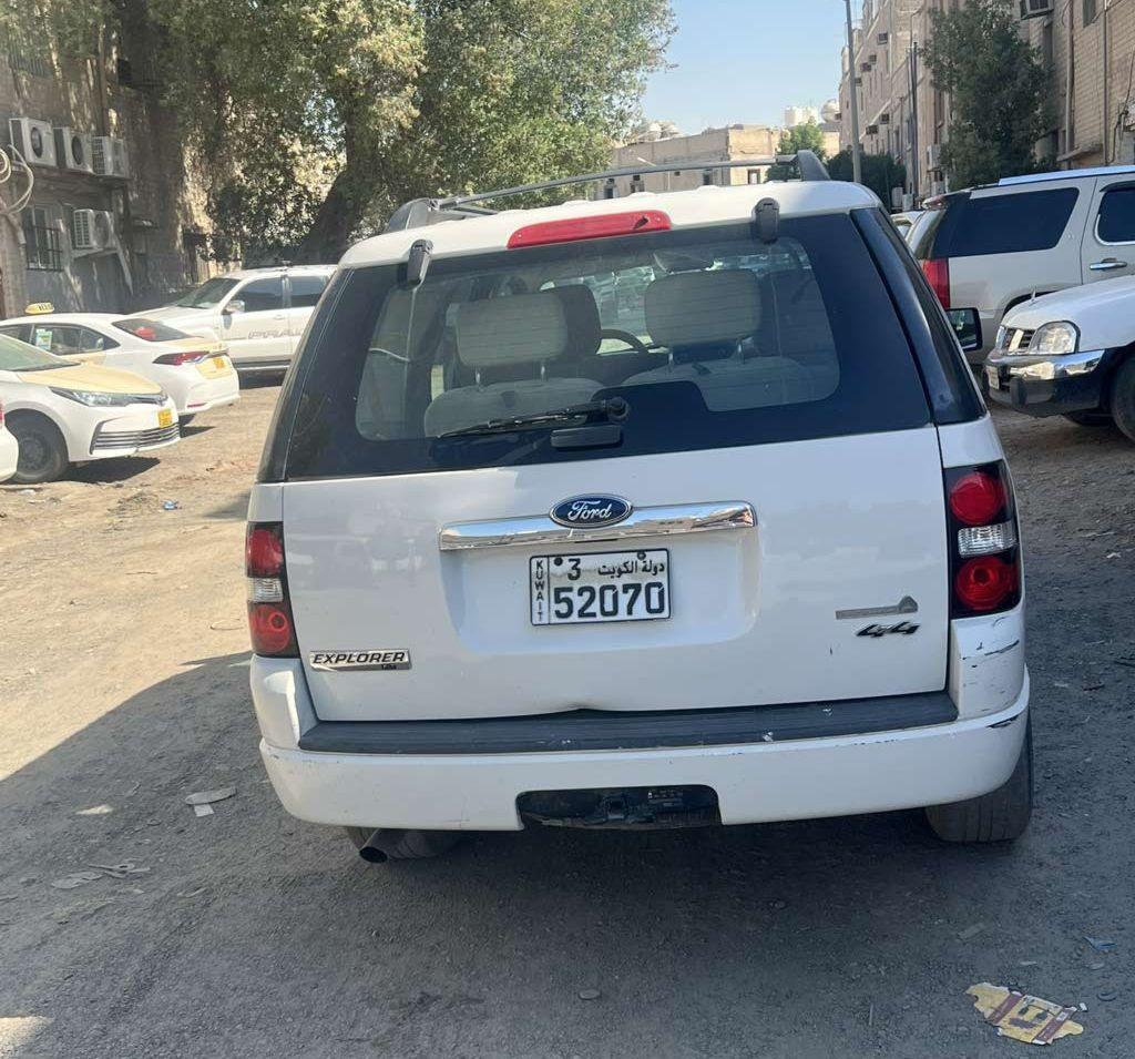 2010 فورد اكسبلورر