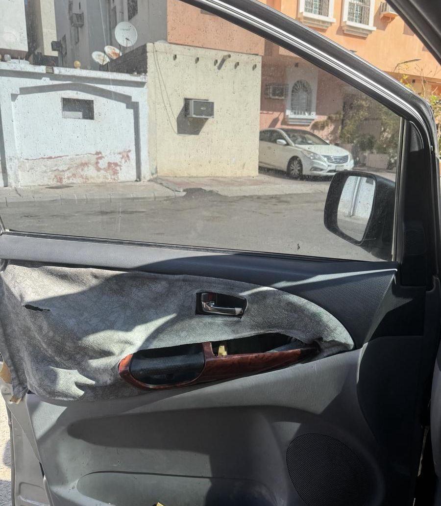 تيوتا بريفيا فل