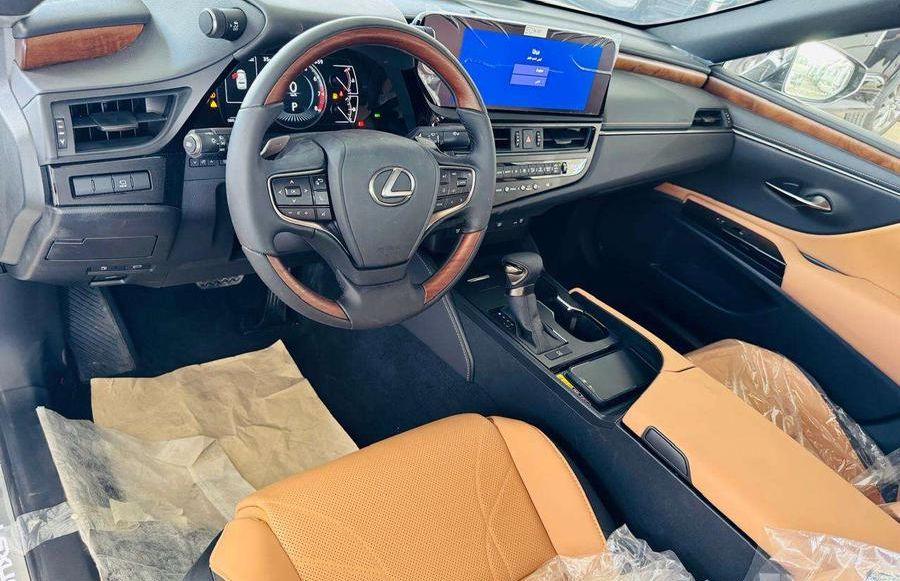 لكزس ES 350