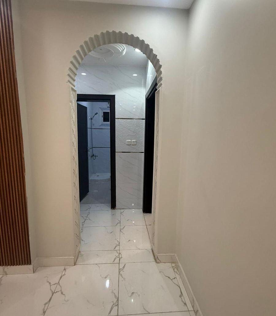 دور ارضي فيه